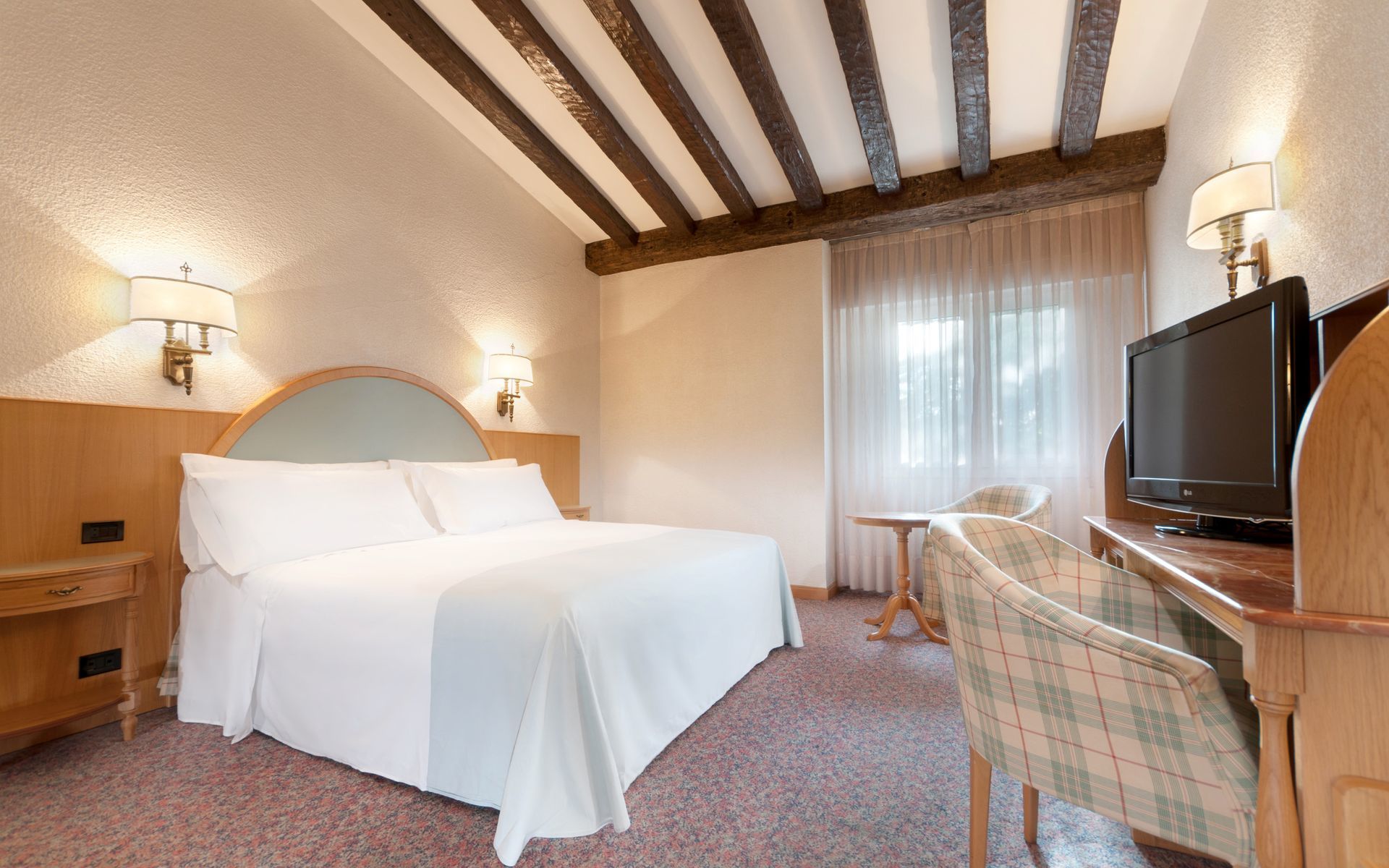Hotel Gran Angeles 4*